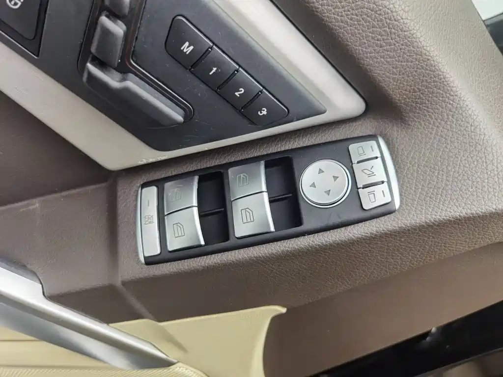 Mercedes-Benz GLK-Class — миниатюра 9