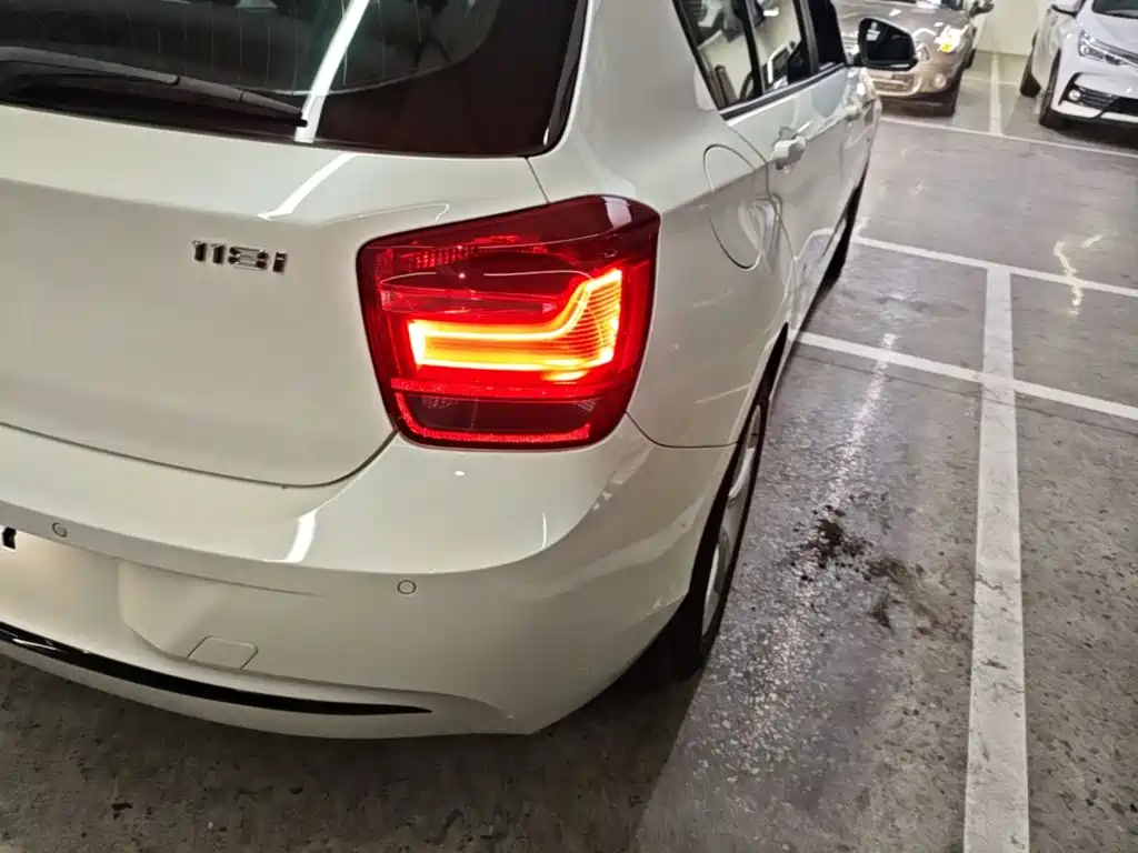 BMW 1 Series (Import) — миниатюра 8