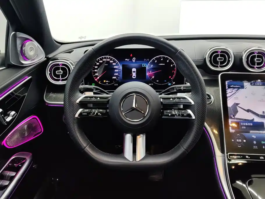 Mercedes-Benz C-Class — миниатюра 15