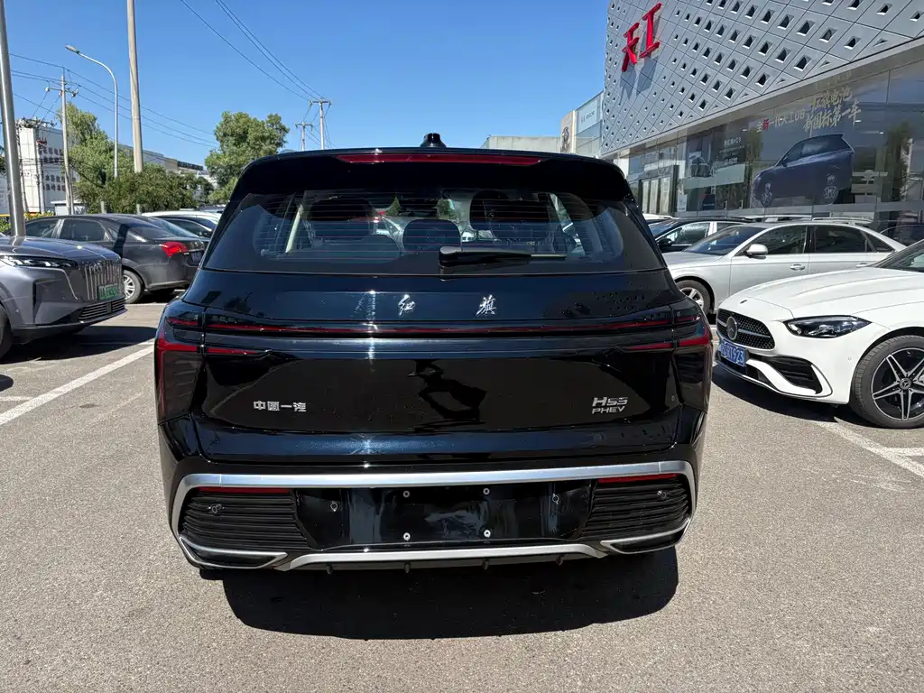 Hongqi Hongqi HS3 PHEV — миниатюра 4