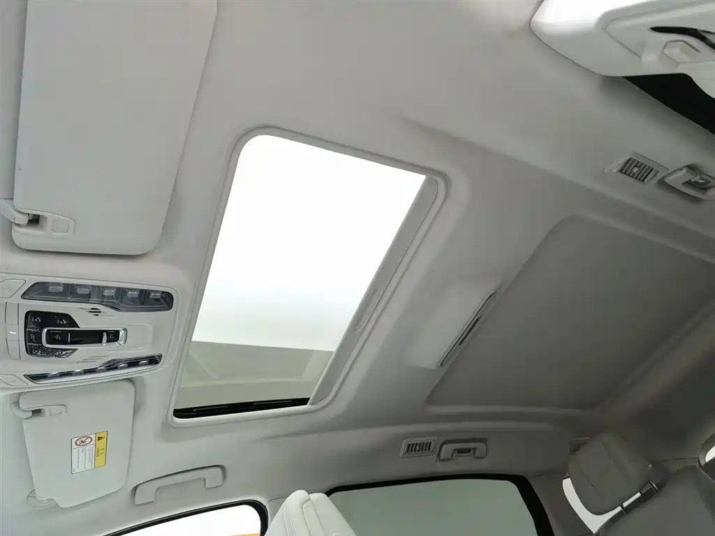 BUICK GL8 NEW ENERGY