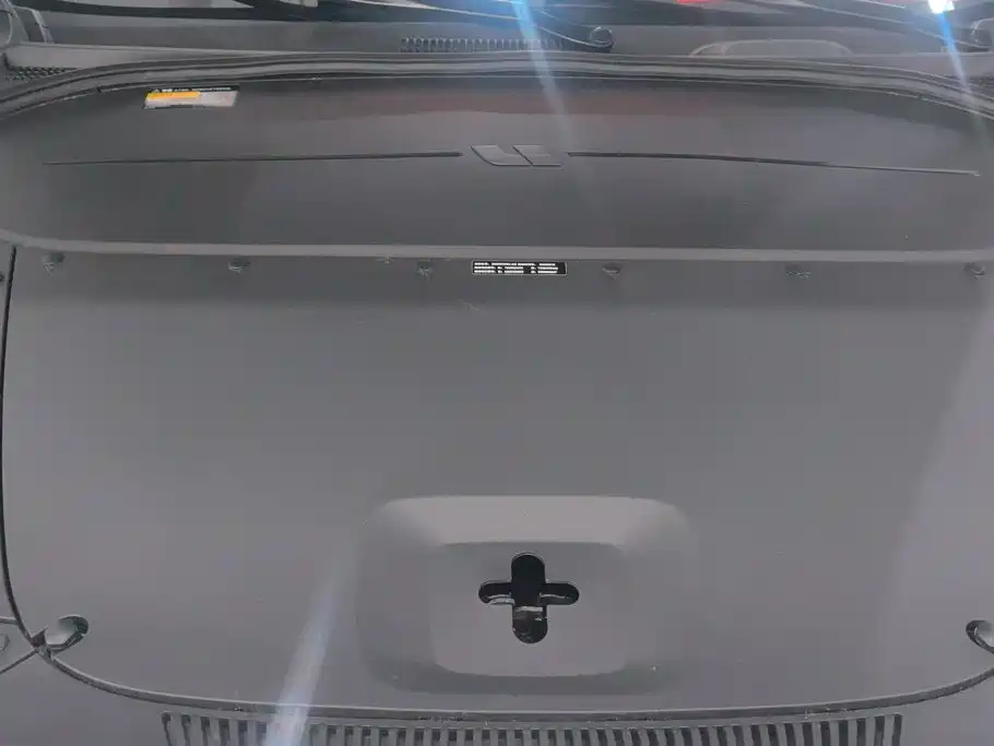 Li Auto Li ONE — миниатюра 10