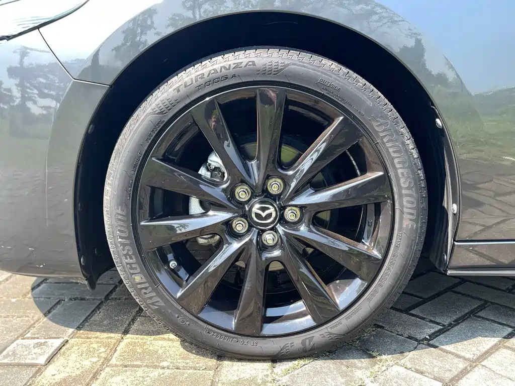 Mazda 3 Axela — миниатюра 20