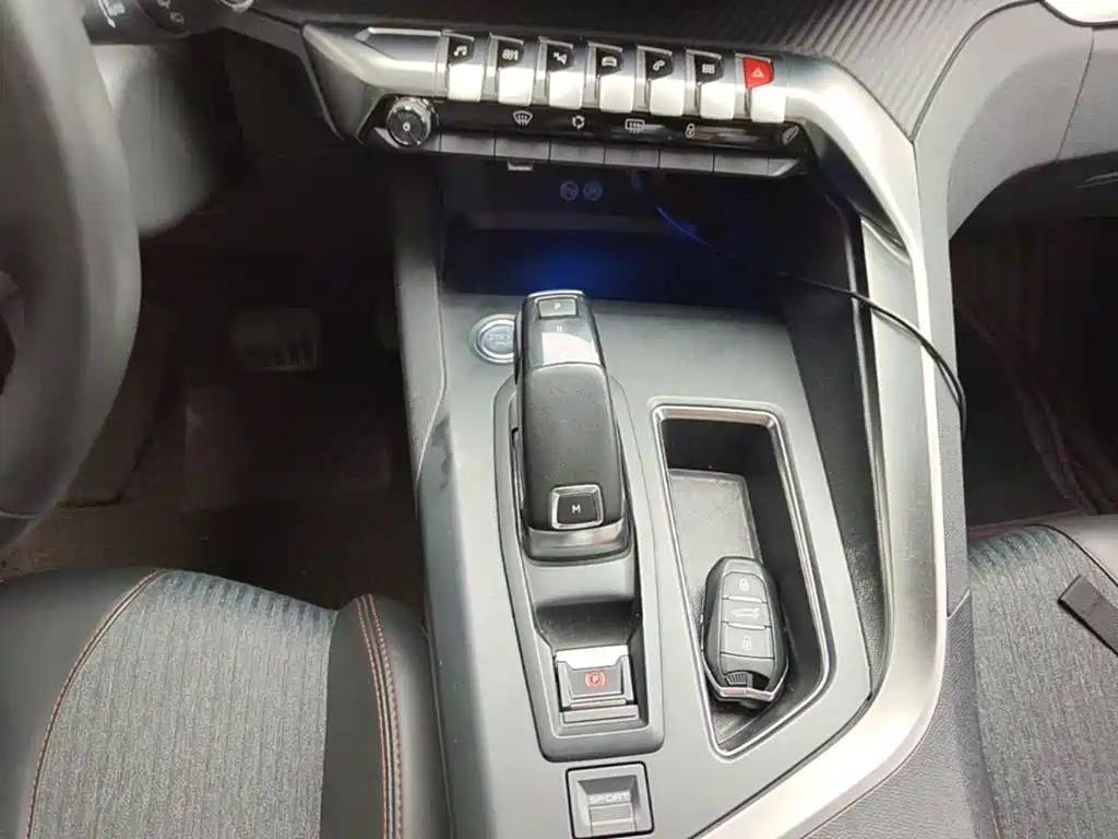 Peugeot 4008 — миниатюра 14