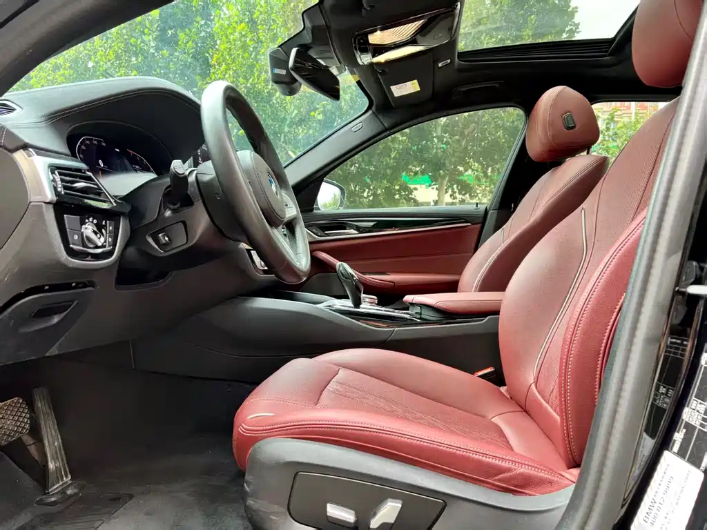 BMW 5 Series — миниатюра 8