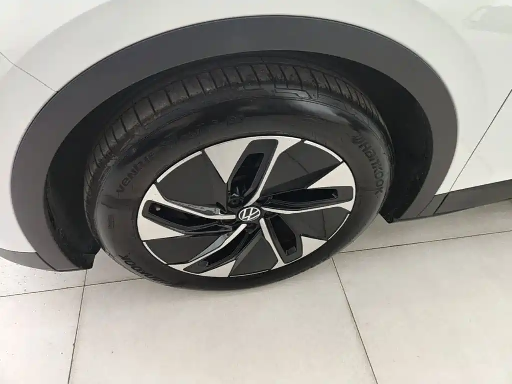 Volkswagen ID.4 Crozz — миниатюра 23