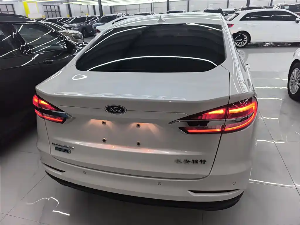 Ford Mondeo New Energy — миниатюра 4