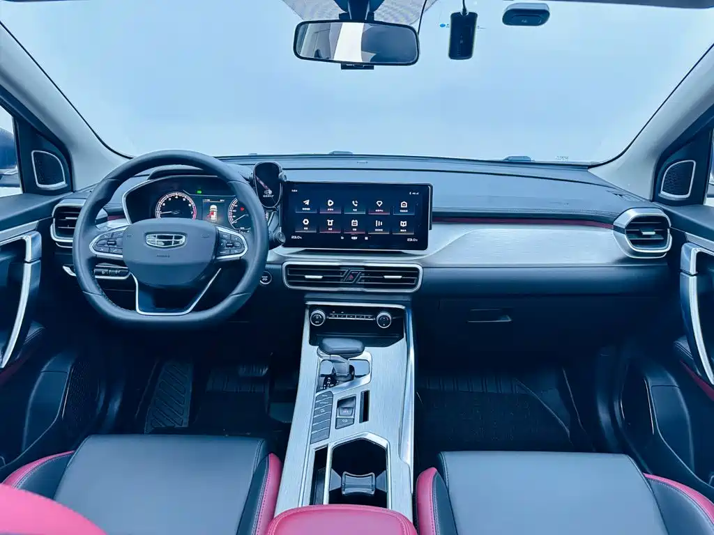 Geely Binyue — миниатюра 18