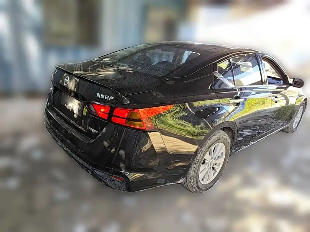 Nissan Teana — миниатюра 10