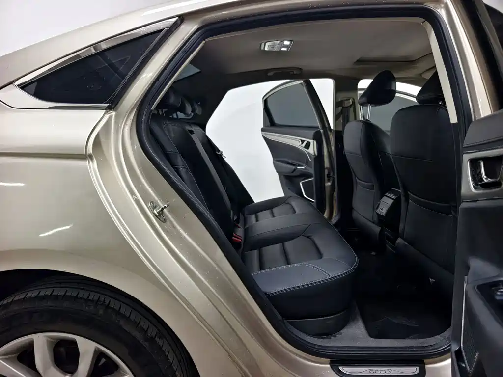 Geely Emgrand GL — миниатюра 16