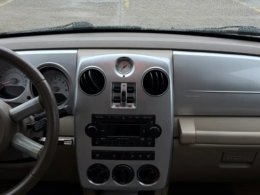 Chrysler PT Cruiser — миниатюра 8