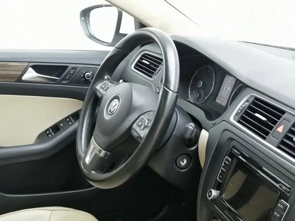 Volkswagen Sagitar — миниатюра 22