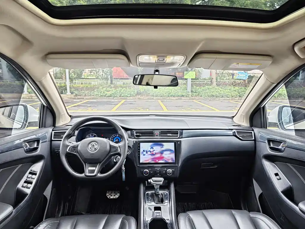 Dongfeng 580 2020 1.5T CVT Luxury
