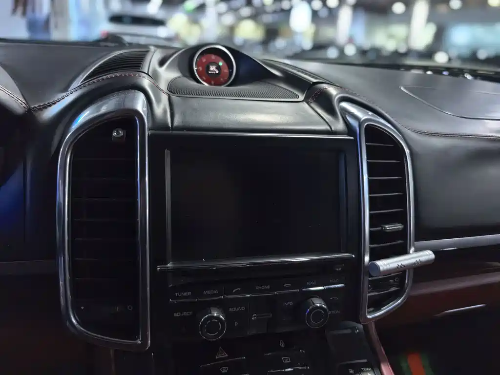 Porsche Cayenne 2011 Cayenne 3.0T