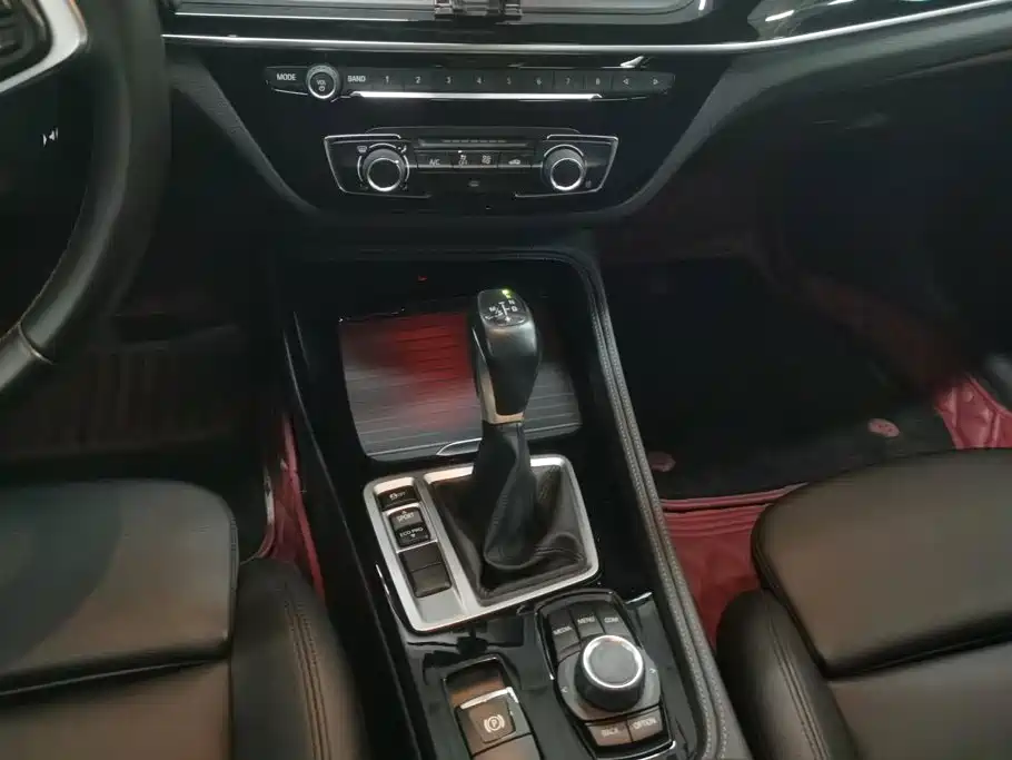 BMW 1 Series — миниатюра 15