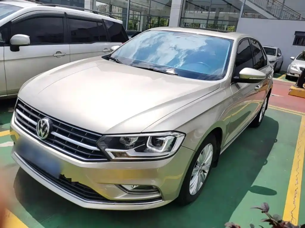 Volkswagen Bora — миниатюра 2