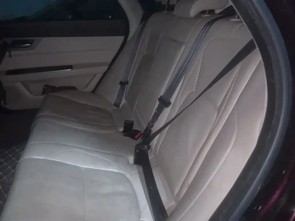 Jaguar XFL — миниатюра 15