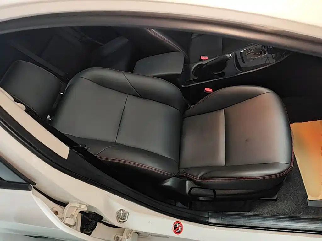 Mazda 3 Xingcheng — миниатюра 25