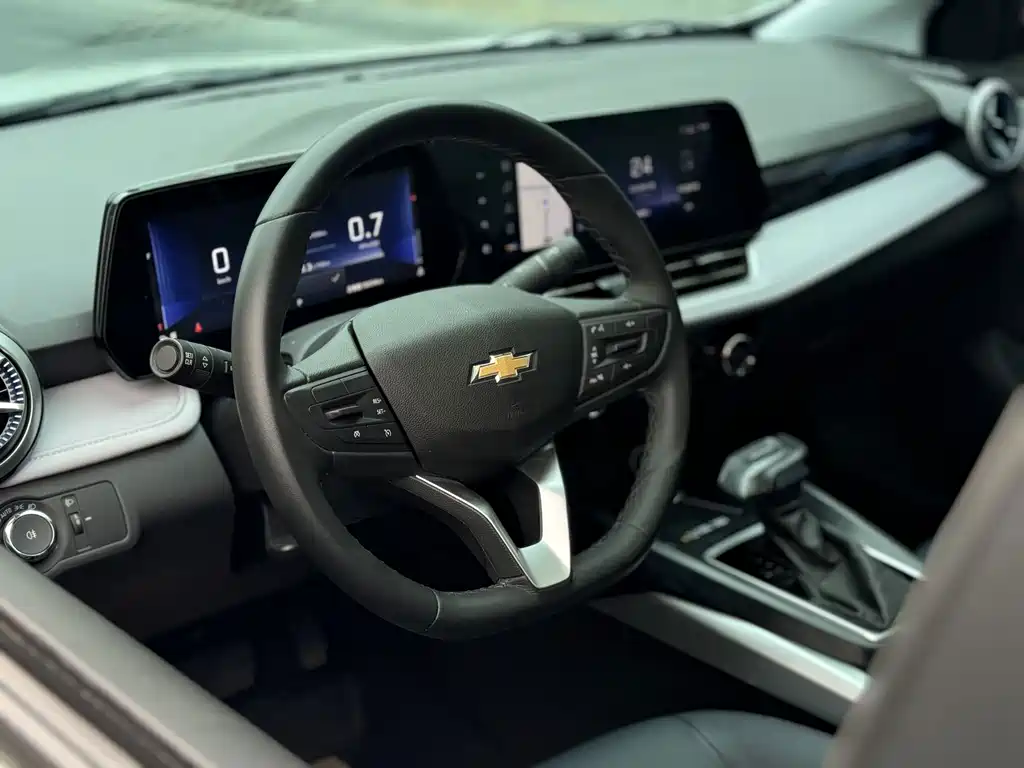 Chevrolet Monza — миниатюра 4