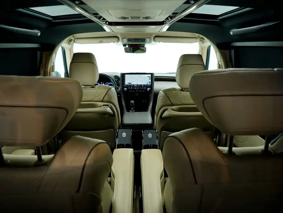 Toyota Vellfire — миниатюра 29