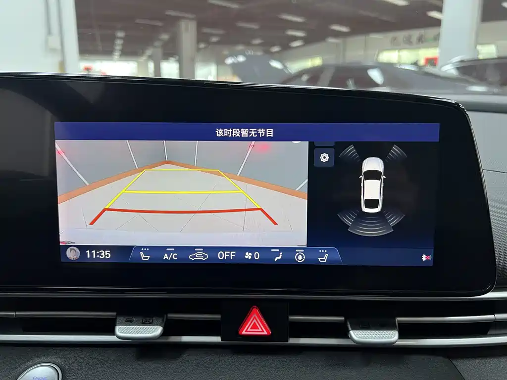 Hyundai Elantra — миниатюра 22