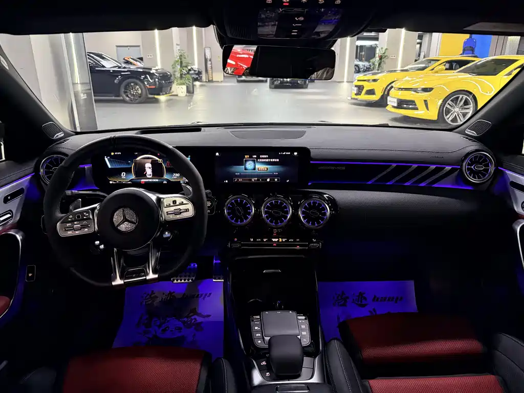 Mercedes-Benz CLA AMG — миниатюра 2