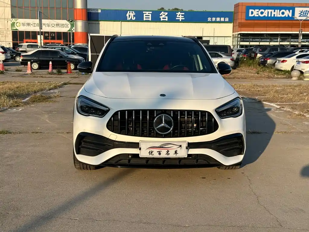 Mercedes-Benz GLA AMG — миниатюра 2