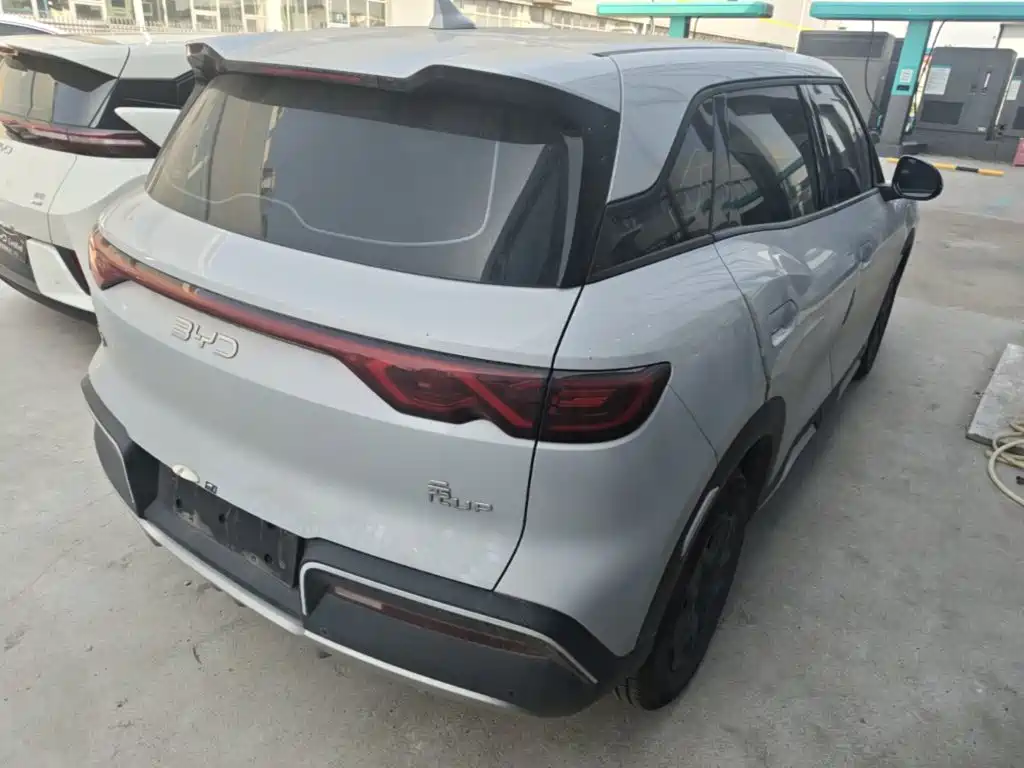 BYD Yuan UP — миниатюра 7