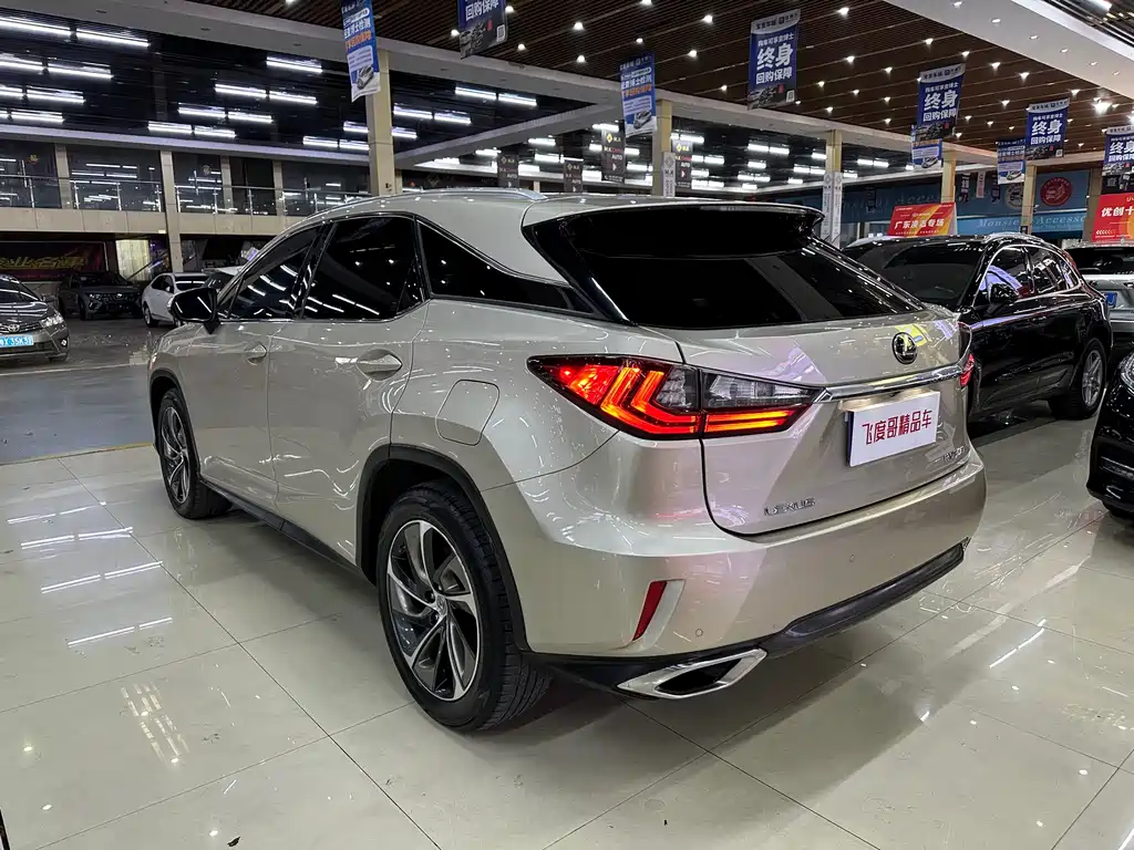 LEXUS RX