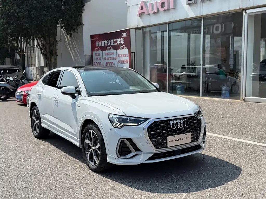 Audi Q3 Sportback — миниатюра 3