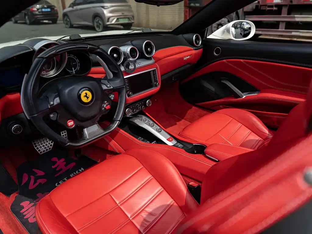 Ferrari California T 2015 3.9T