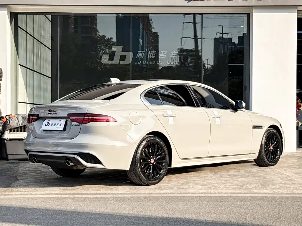 Jaguar XEL 2020 2.0T 200PS R-DYNAMIC Sport