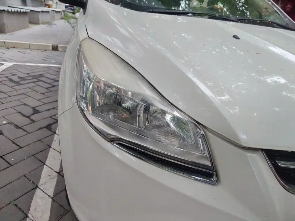 Ford Kuga — миниатюра 7