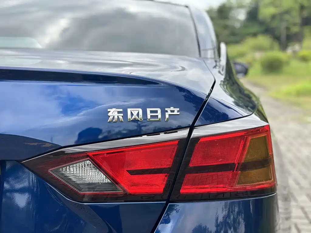 Nissan Teana — миниатюра 5