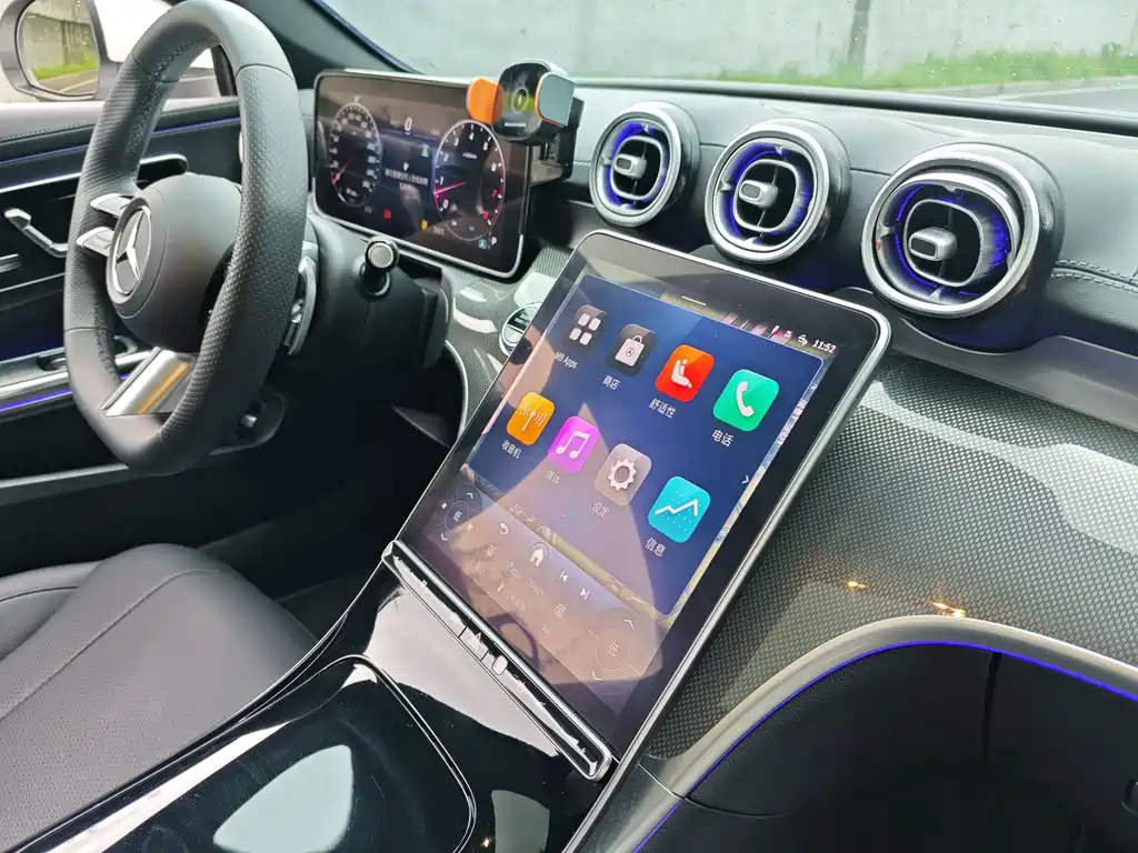 Mercedes-Benz CLE — миниатюра 16