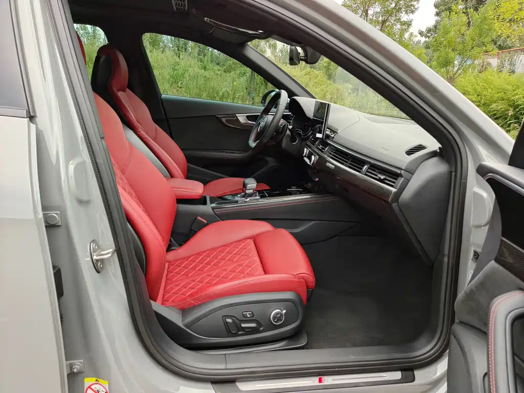 Audi S4 — миниатюра 11