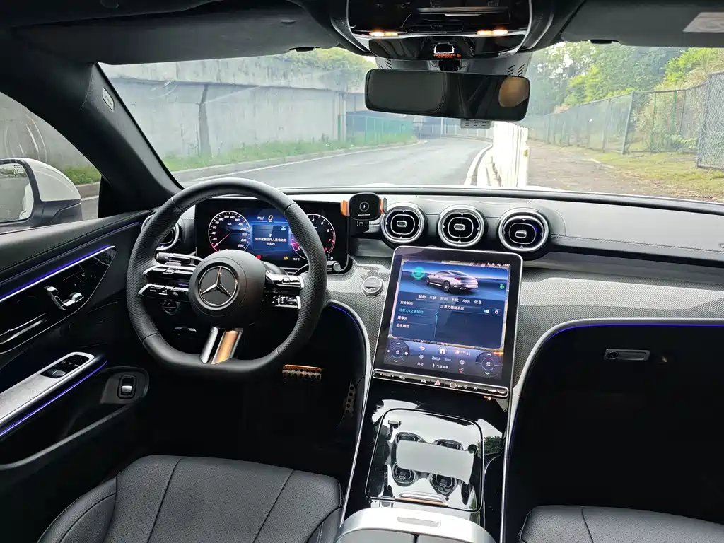 Mercedes-Benz CLE — миниатюра 12