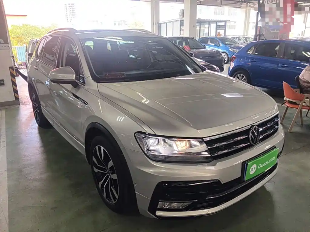 Volkswagen Tiguan L — миниатюра 4