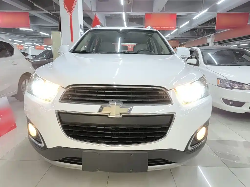 Chevrolet Captiva — миниатюра 3