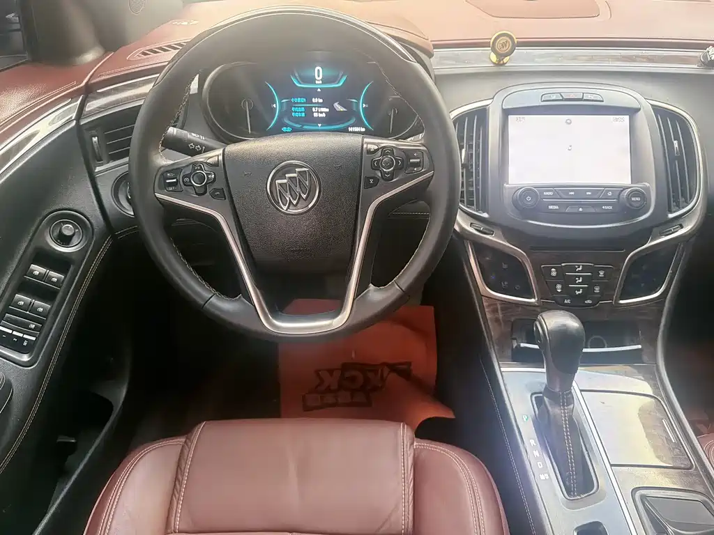 Buick LaCrosse — миниатюра 13