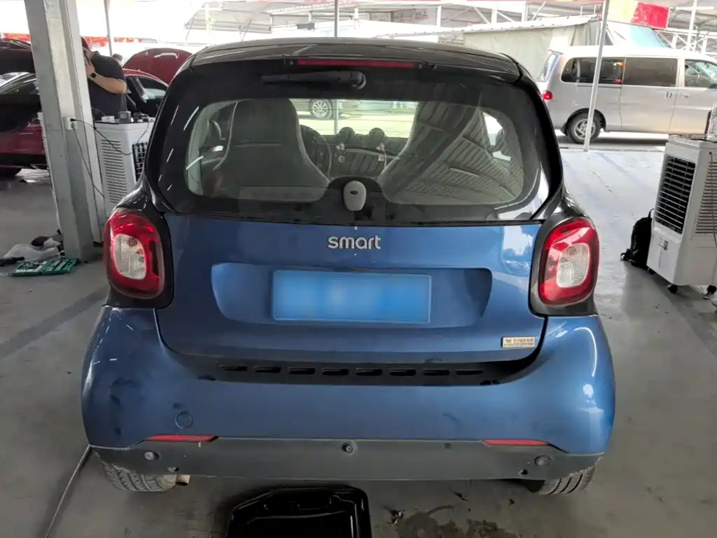 smart Smart Fortwo — миниатюра 6