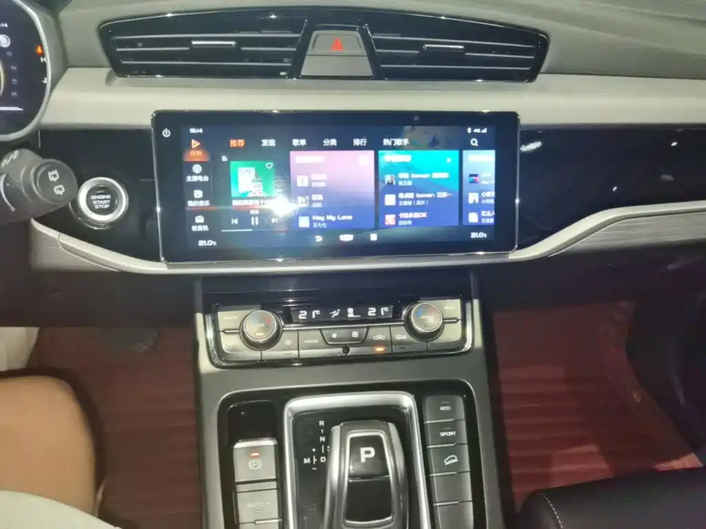 Geely Boyue — миниатюра 13