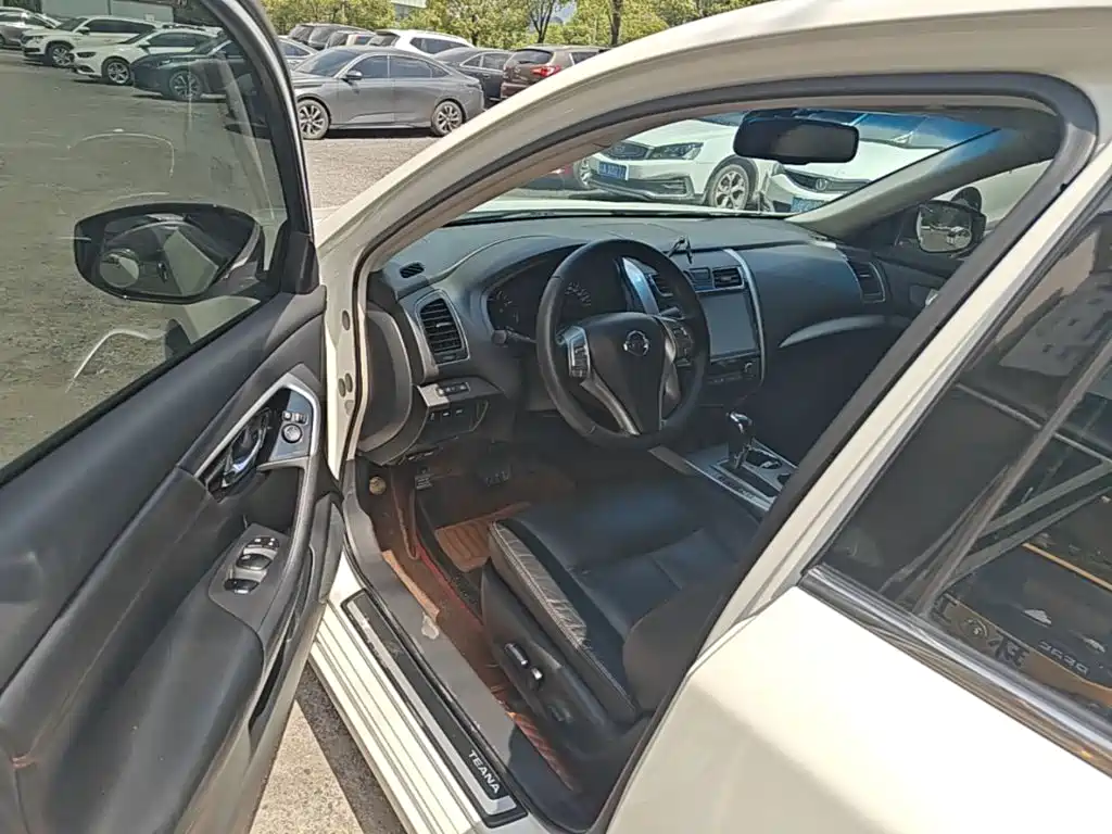 Nissan Teana — миниатюра 16