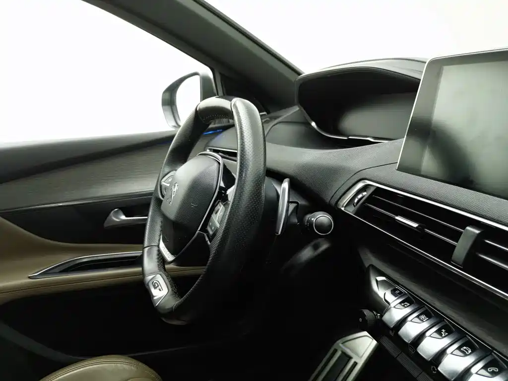Peugeot 5008 — миниатюра 22