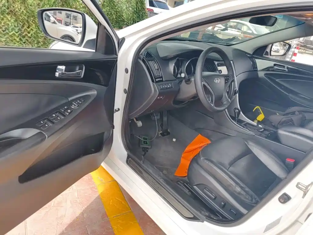 Hyundai Sonata — миниатюра 16