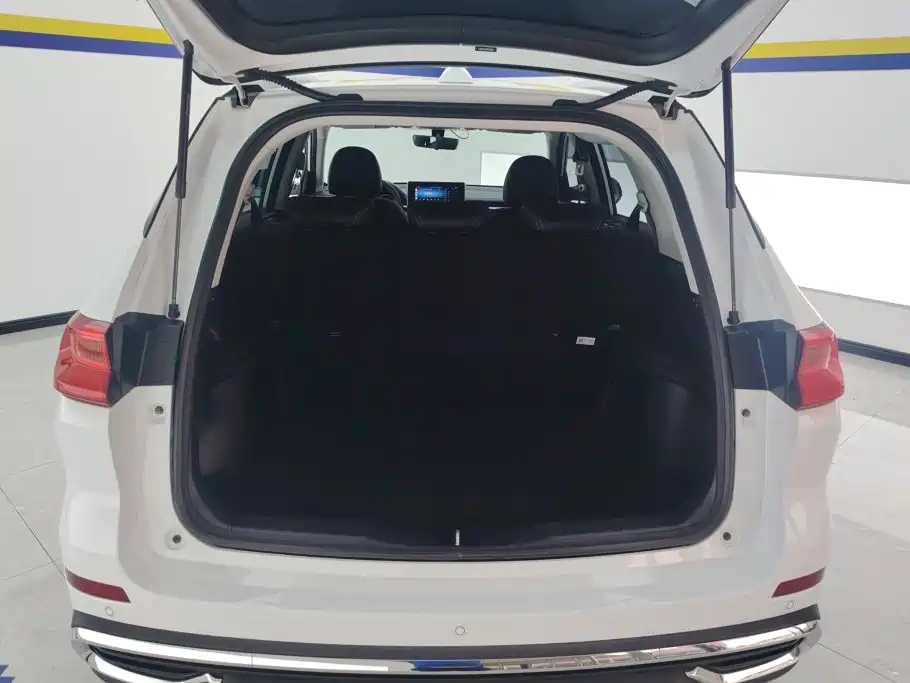 Haval M6 — миниатюра 4
