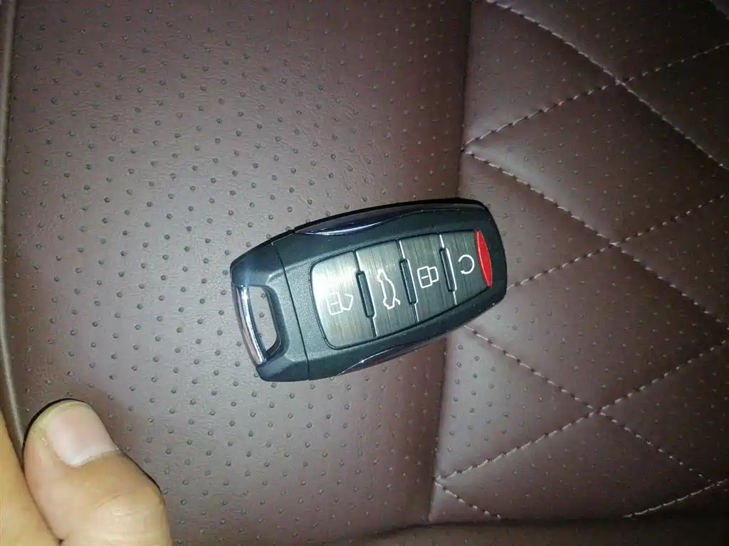 Haval H9 2022 2.0T Smart 5 мест
