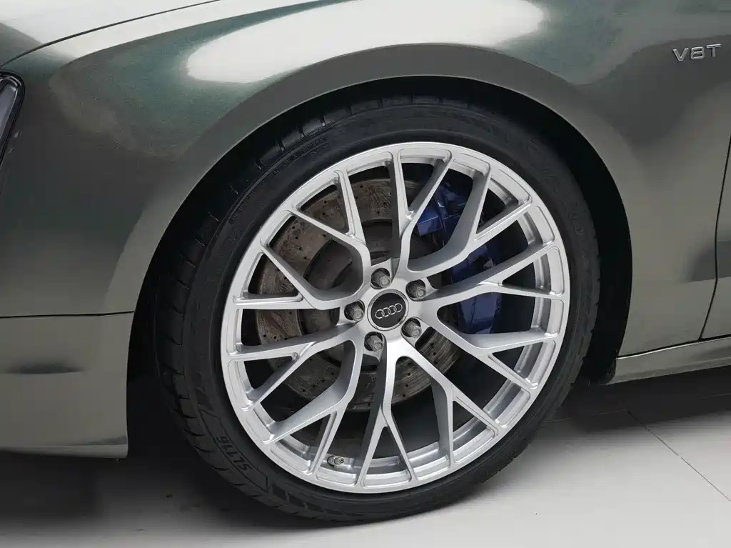 Audi S8 2013 S8 4.0TFSI quattro