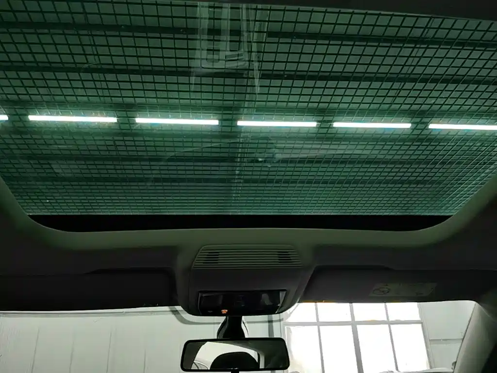 Volkswagen Golf — миниатюра 18