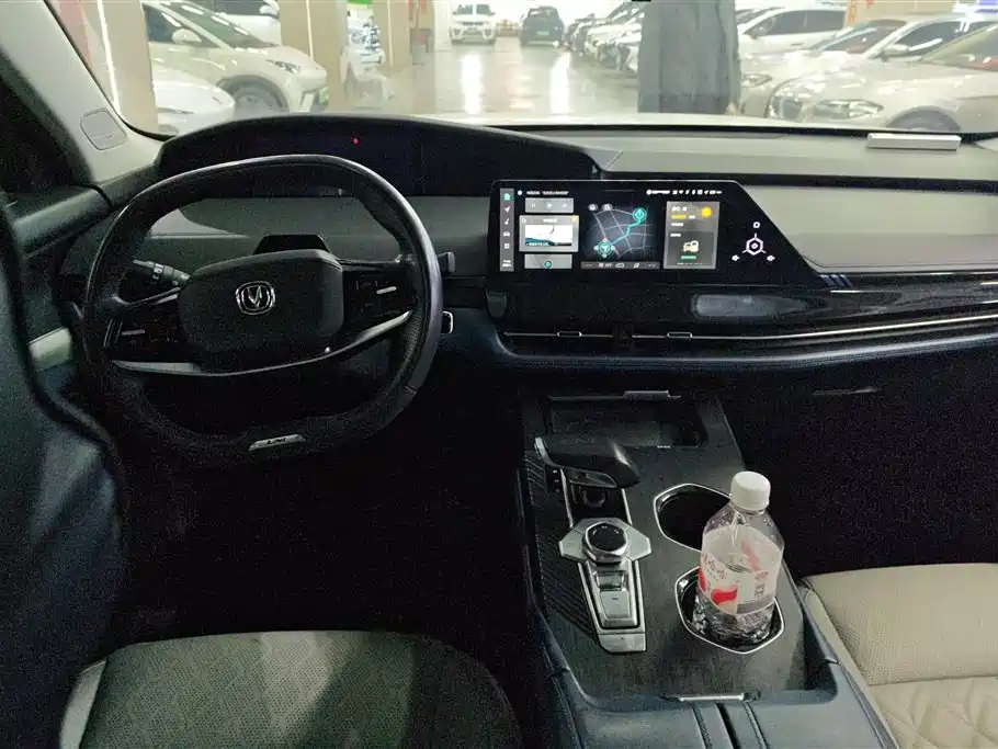 CHANGAN UNI K SMART IDD